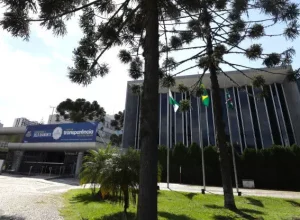 assembleia-do-parana