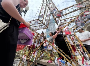 natal-maos-invisiveis-curitiba2024