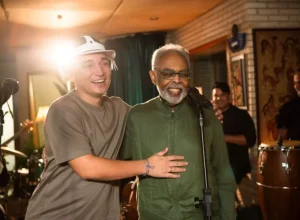 João Gomes e Gilberto Gil - Academia Latina da Gravação