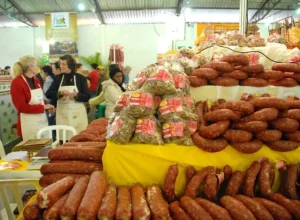 Feira vai disponibilizar variedade de produtos da agricultura familiar paranaense. Foto: Arquivo AEN