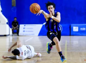 Foto 1 - Tiaguinho Faria, liderou e foi o cestinha do ECP. Foto - Carol Coelho/ECP