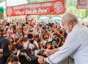 O presidente Lula afirmou que pretende retornar a São Paulo, em 2024, para anunciar a construção de uma universidade e de um instituto federal - Foto: Ricardo Stuckert/PR