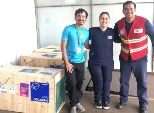 Avião Solidário da LATAM realizou o transporte gratuito de Foz do Iguaçu para Brasília de quatro mutuns-de-alagoas para apoiar a conservação da espécie.