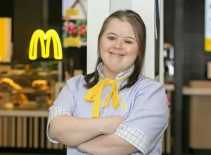 arcos-dourados-macdonalds