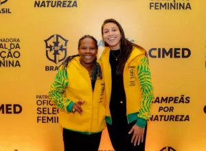 Formiga e Bia Zaneratto