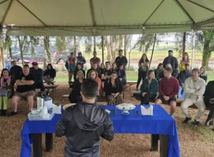 Grupo participou de degustação de queijos finos. Fotos: Eduardo Pereira. (divulgação)