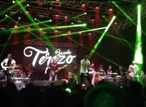 festival-cancao-pinhais-2024