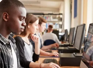 trabalho_equipe_tecnologia