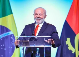 Presidente também comemorou o resultado da cúpula do BRICS, que ampliou o número de países e o peso geopolítico do bloco