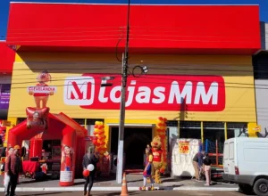 A loja está localizada na Avenida Nossa Senhora da Luz, 377, Centro - Clevelândia - PR.