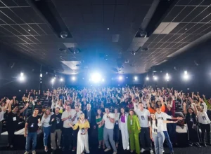 WOW Summit reúne, no dia 09 de abril, especialistas e líderes do setor para discutir as últimas tendências e práticas na Gestão de Experiências