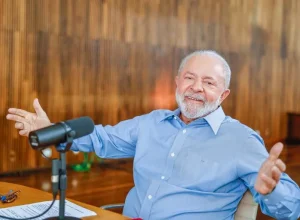 Presidente Lula durante entrevista nas redes sociais ao jornalista Marcos Uchôa. Foto: Ricardo Stuckert / PR