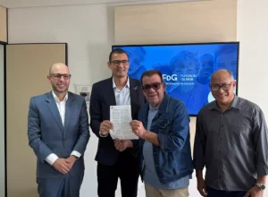 BH Airport firma parceria com Prefeitura de Confins e FdG para fortalecer a educação no município