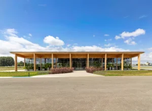 Rhyan Lopes Escritório da BairrU no PARC Autódromo, Pinhais (PR).