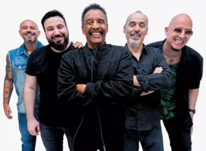 The Fevers e Renato & Seus Blue Caps