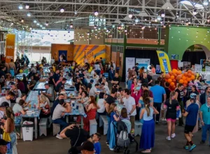 Feira-do-Negocio-local-que-aconteceu-em-Curitiba-em-agosto.-Foto---divulgacao