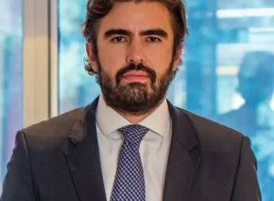 Diego Campos lança “Manual das Eleições 2026” para orientar candidatos e partidos sobre as novas regras eleitorais