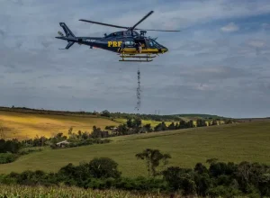 Helicóptero da PRFPR