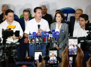 Dupla formada: Alexandre Curi e Cristina Graeml serão candidatos ao Senado na chapa de Sandro Alex