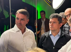 falvio bolsonaro e sergio moro