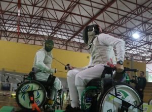 Federação de Esgrima do Paraná Atletas olímpicos e paralímpicos participam da 2ª Etapa do 1º Torneio Misto Paralímpico e Olímpico de Esgrima, de 2 a 4 de outubro, no Parque Olímpico do Cajuru, em Curitiba.