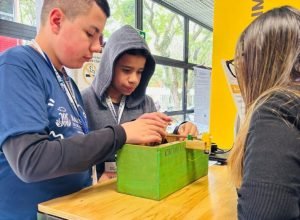 Robótica e cultura maker transformam realidade de jovens da periferia de Almirante Tamandaré