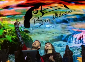 O produtor e DJ Gil Preto comemora ...idades (Créd. Brasilidades FT)