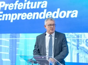 Fotos: Inove Vitor Tioqueta, diretor-superintendente do Sebrae/PR.