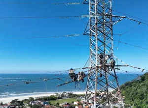 Ponte de Guaratuba terá cabo de fibra de carbono da Copel para garantir segurança e energia