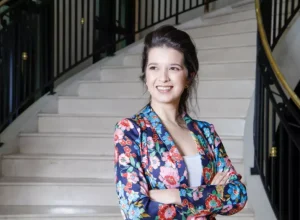 Sara Coelho - diretora da Appris - Foto de Silvana Garzaro