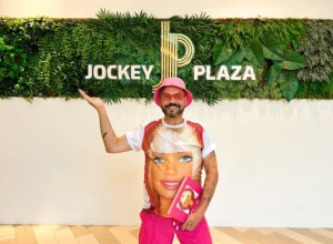 VictorSalvaro_Jockey