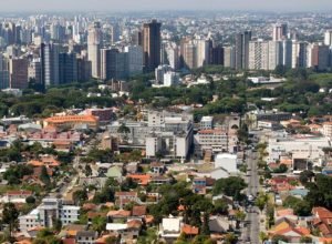 Fundo visa impulsionar o desenvolvimento de Curitiba. Foto: Envato Elements