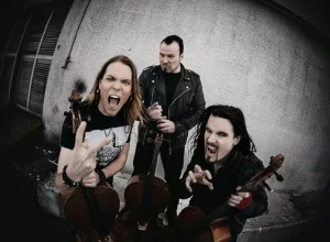 foto-apocalyptica-credito-Riki_Murto