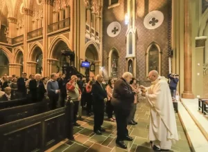 greca-missa-lavapés