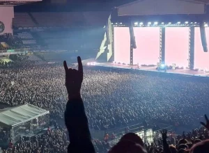 A capital paranaense concentra diversos bares temáticos e é roteiro de grandes bandas do cenário nacional e internacional.. (Foto: Eduardo Luiz Klisiewicz)