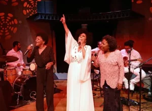 teatro-paiol-perolas-negras