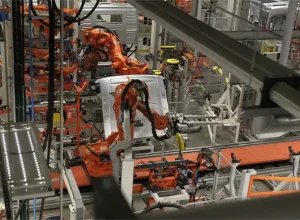 Produção industrial do Paraná cresce em junho, mas fecha semestre em desaceleração